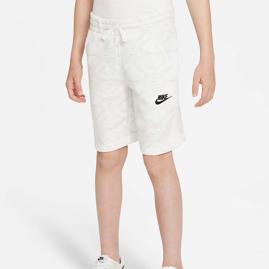 https://activejunky-cdn.s3.amazonaws.com/aj-content/sportswear-club-big-kids-boys-shorts-1.jpg