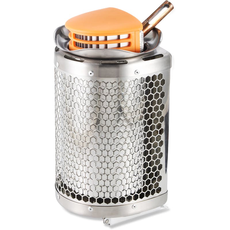 https://activejunky.s3.amazonaws.com/images/products/biolite-camp-stove-2.jpg