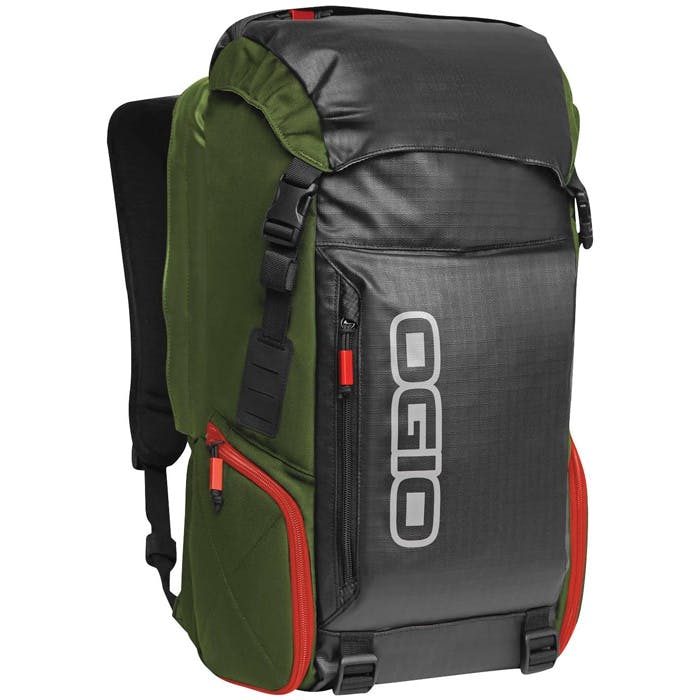 https://activejunky.s3.amazonaws.com/images/products/ogio-throttle-3.jpg