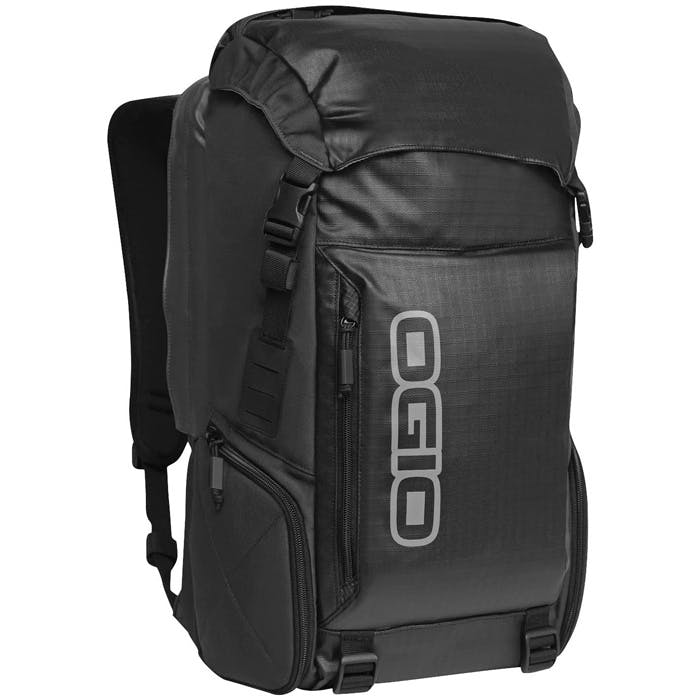 https://activejunky.s3.amazonaws.com/images/products/ogio-throttle-4.jpg