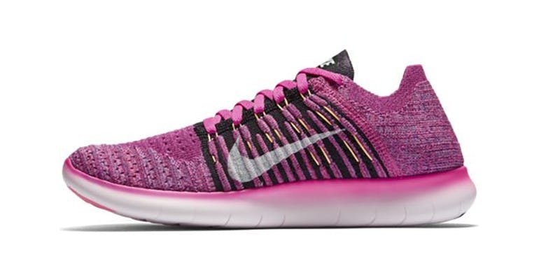 https://s3.amazonaws.com/activejunky/images/products/womens-nike-free-run-flyknit-color-fire-pinkblack-size-7-609465290785-02.1806.jpg